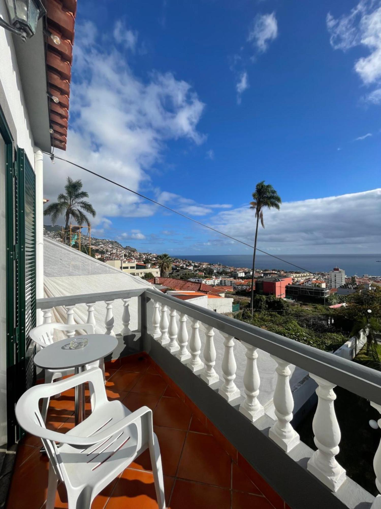 Valhalla Panorama - The Old Residencial Pina Funchal  Quarto foto