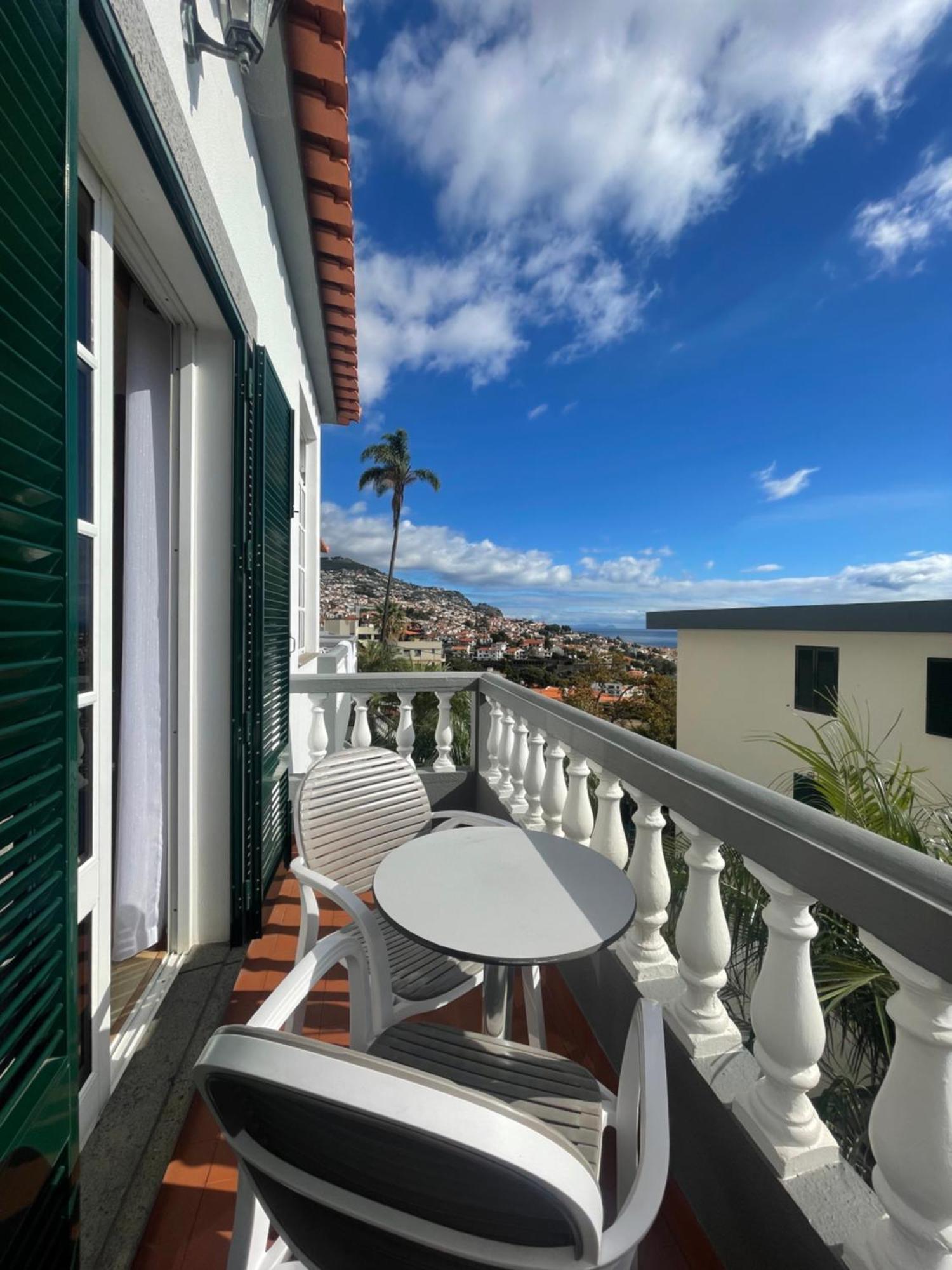 Valhalla Panorama - The Old Residencial Pina Funchal  Quarto foto