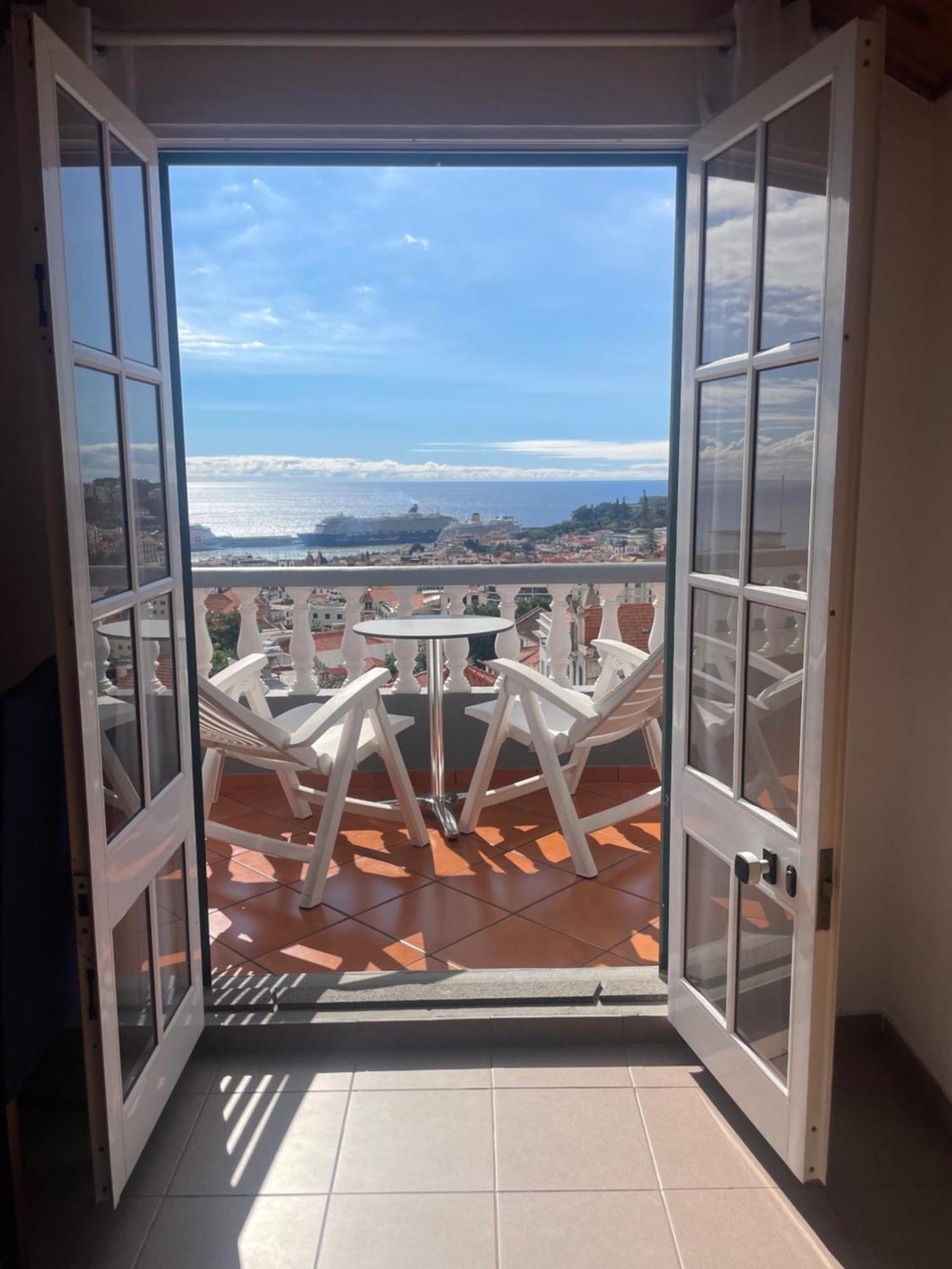 Valhalla Panorama - The Old Residencial Pina Funchal  Quarto foto