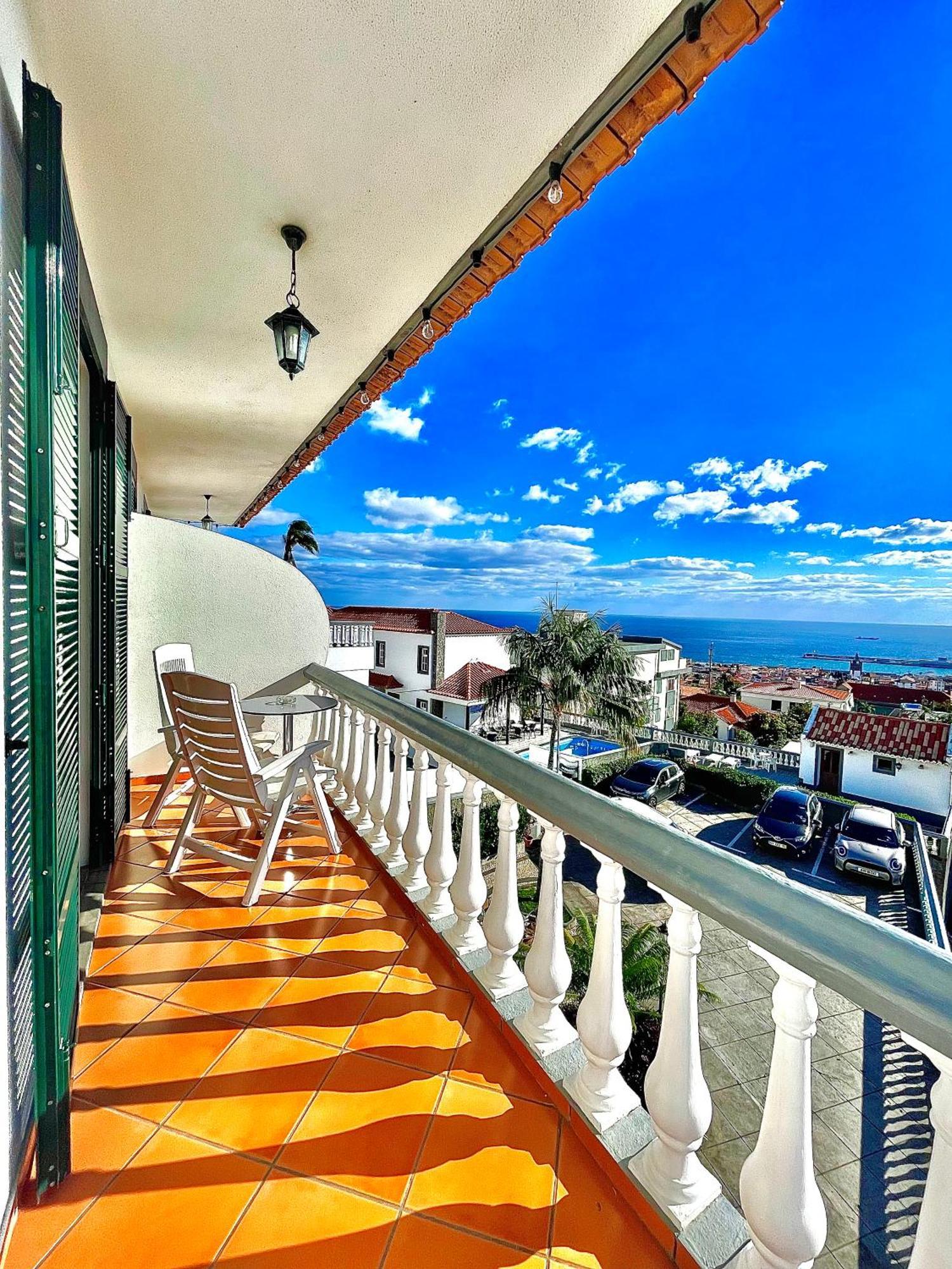 Valhalla Panorama - The Old Residencial Pina Funchal  Quarto foto